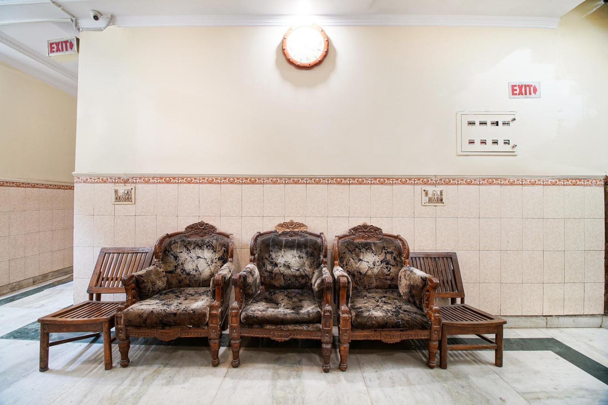 Oyo Maya Palace Νέο Δελχί Εξωτερικό φωτογραφία